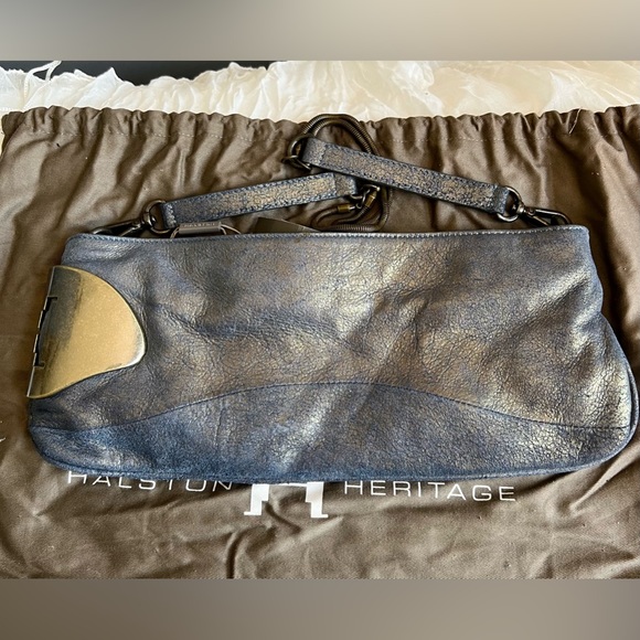 Halston 2n1 Shoulder Handbag & Clutch NWT - Picture 4 of 14